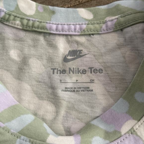 Nike Sports Are A Trip Tie‑Dye T‑Shirt – Small – Pastel Green Purple – NWT - Picture 5 of 11